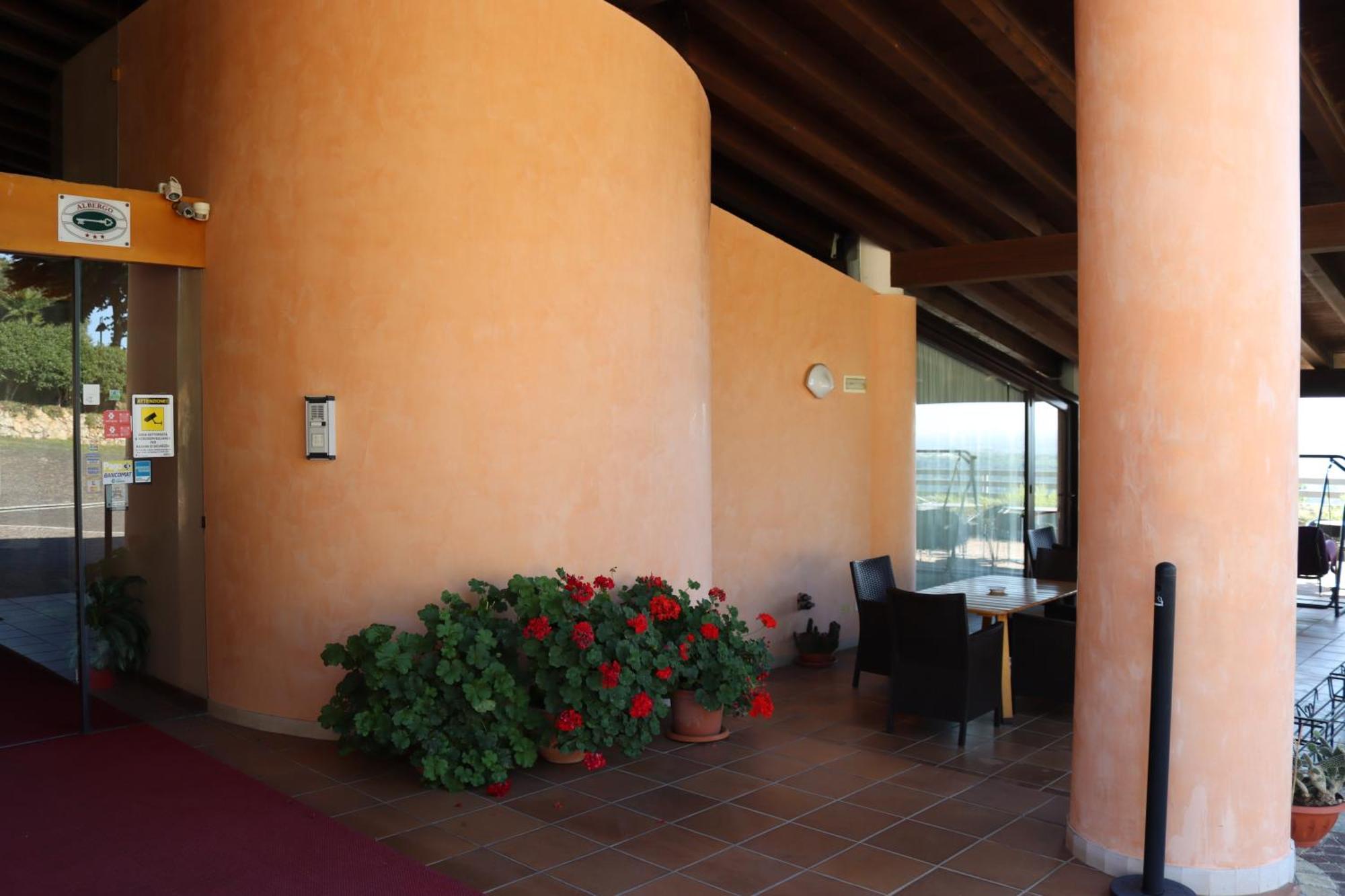 Albergo Alla Pineta Montebelluna Kültér fotó
